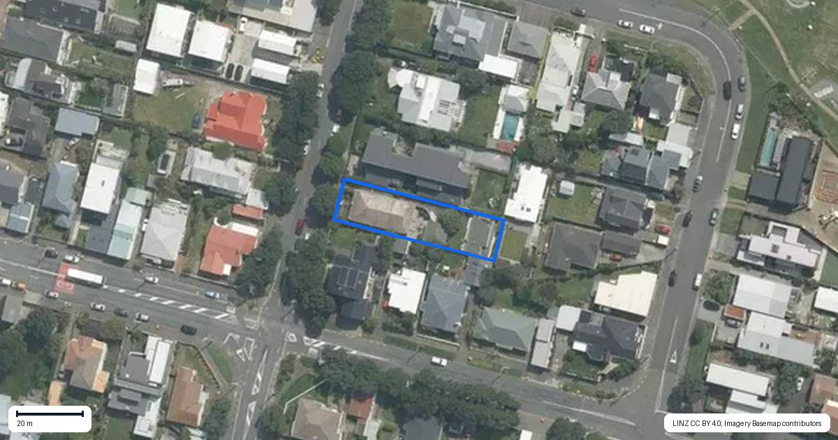 Property context map for 23 Inglis Street, Seatoun, Wellington