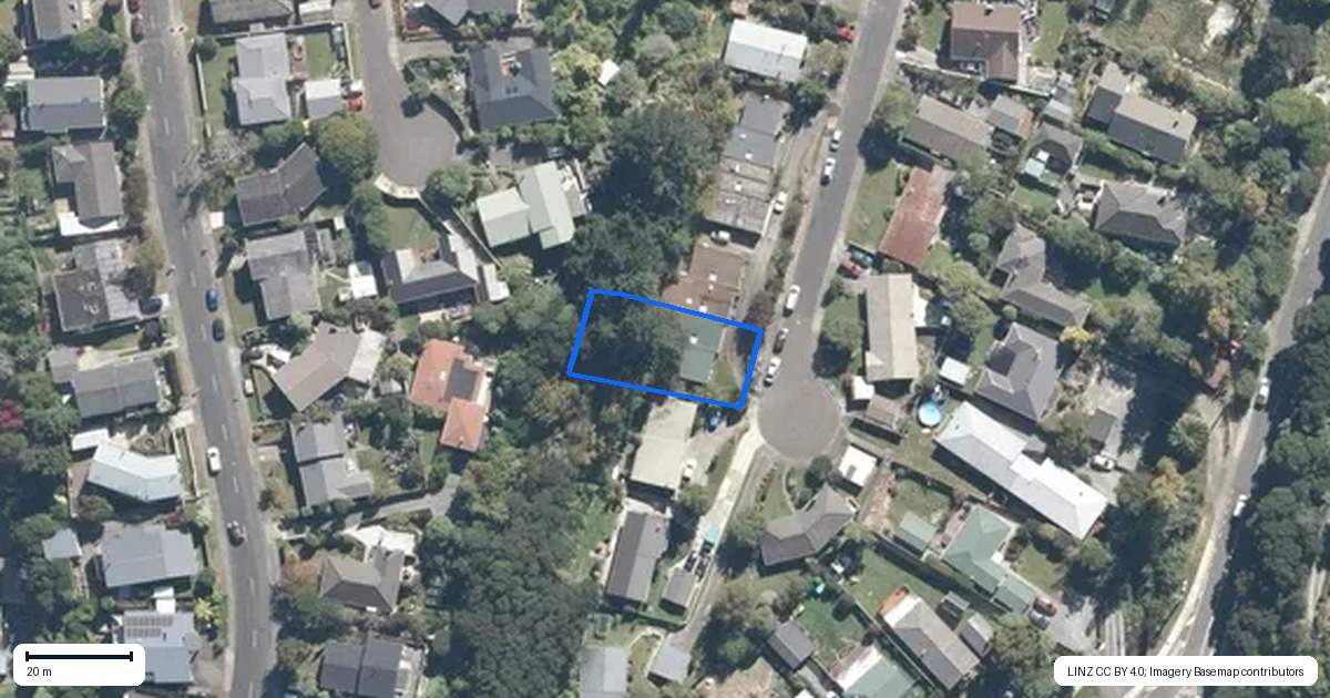 Property context map for 2/26 Deller Grove, Silverstream, Upper Hutt