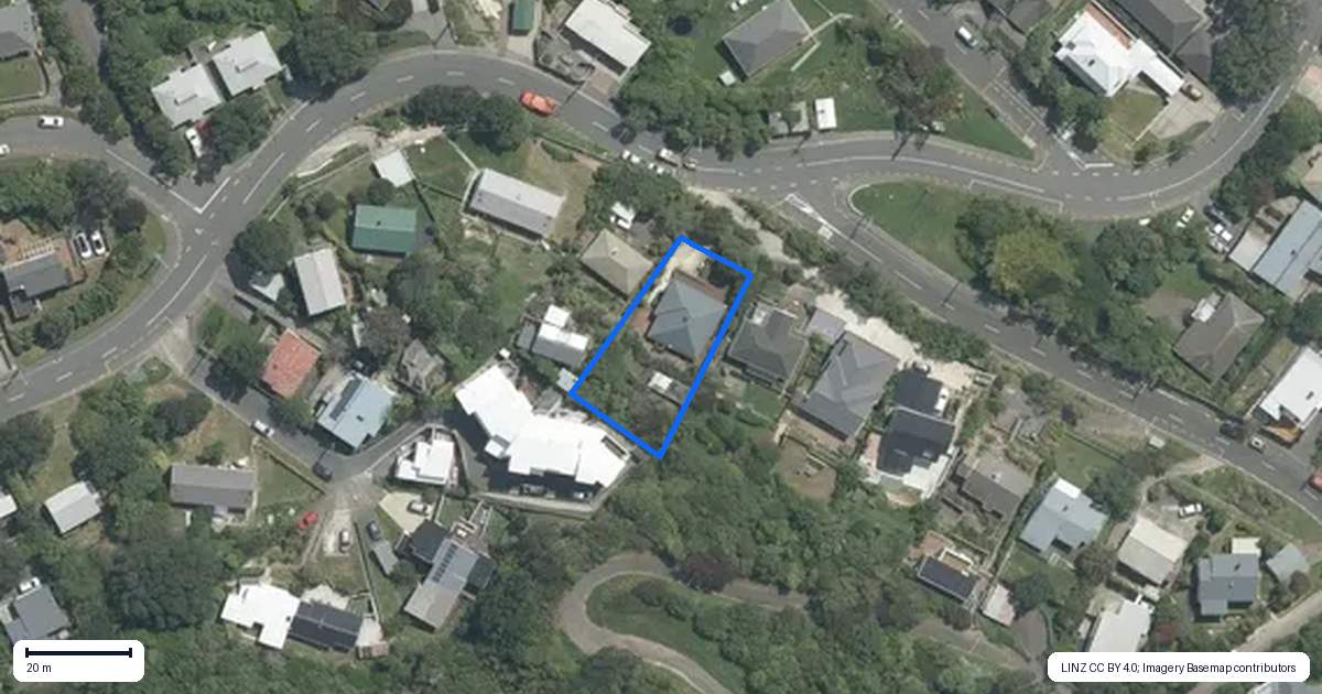 Property context map for 129 Cockayne Road, Khandallah, Wellington