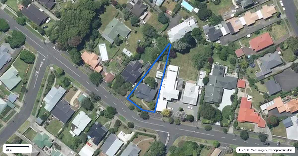 Property context map for 16 Grey Street, College Estate, Whanganui