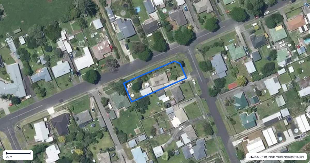 Property context map for 33 Paterson Street, Aramoho, Whanganui