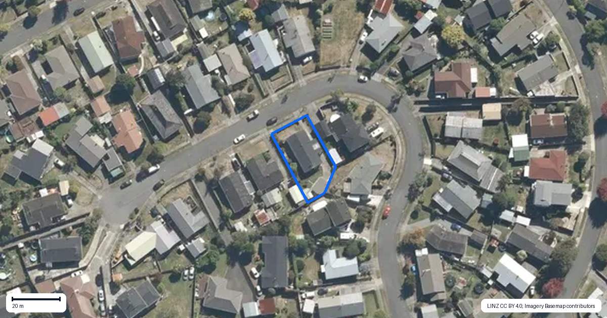 Property context map for 13 Omaha Grove, Totara Park, Upper Hutt