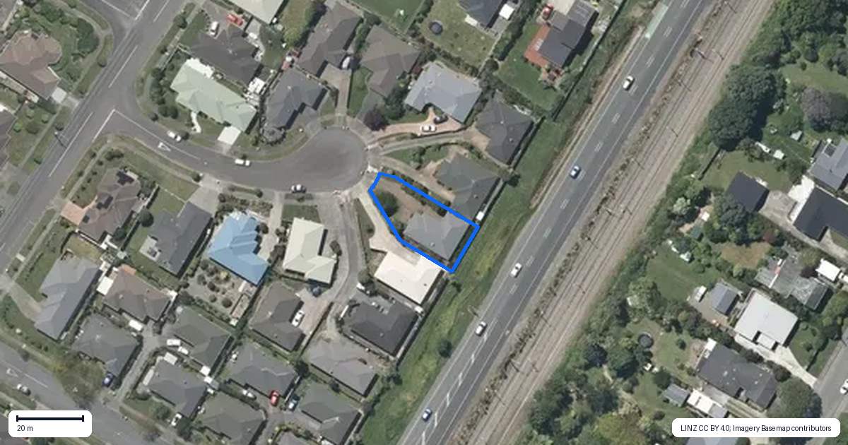 Property context map for 17 Balmerino Grove, Waikanae