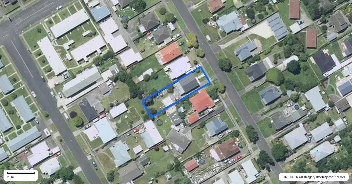 Property context map for 12 White Street, Whanganui East, Whanganui