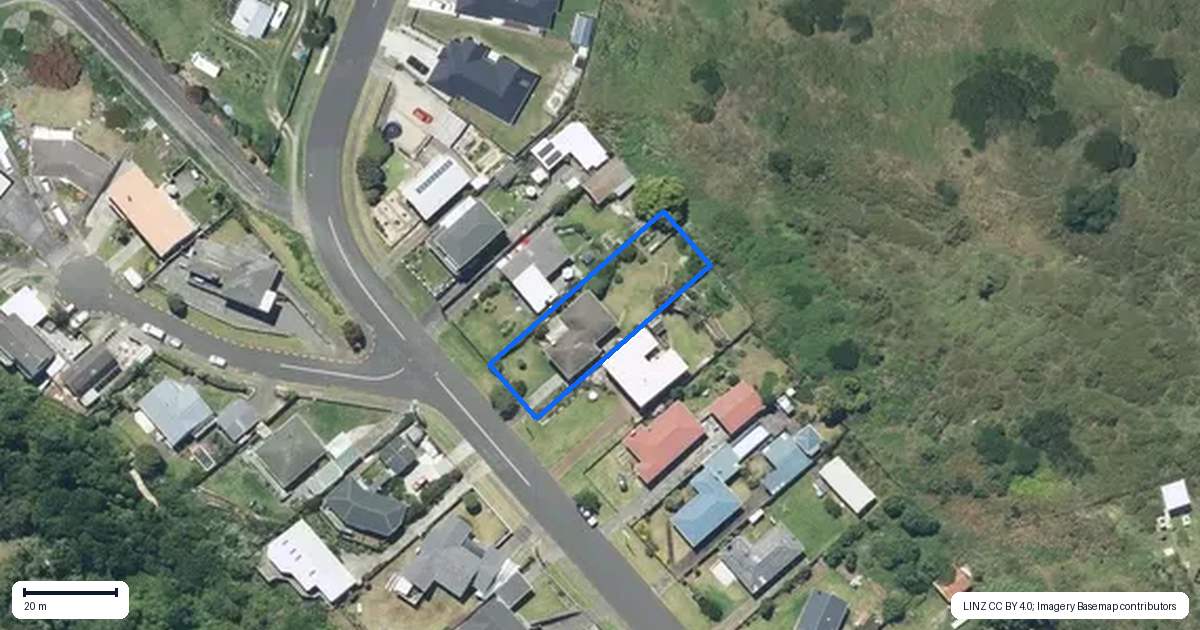Property context map for 176 Karaka Street, Castlecliff, Whanganui