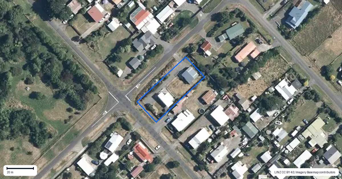 Property context map for 11 Nuku Street, Tangimoana
