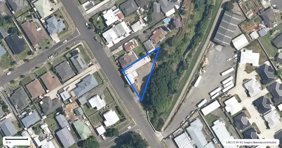 Property context map for 87 Warwick Street, Feilding