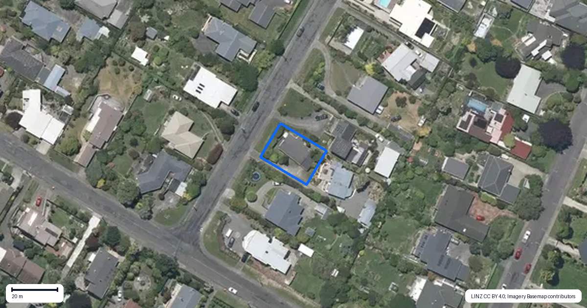 Property context map for 5 Kotare Street, Waikanae