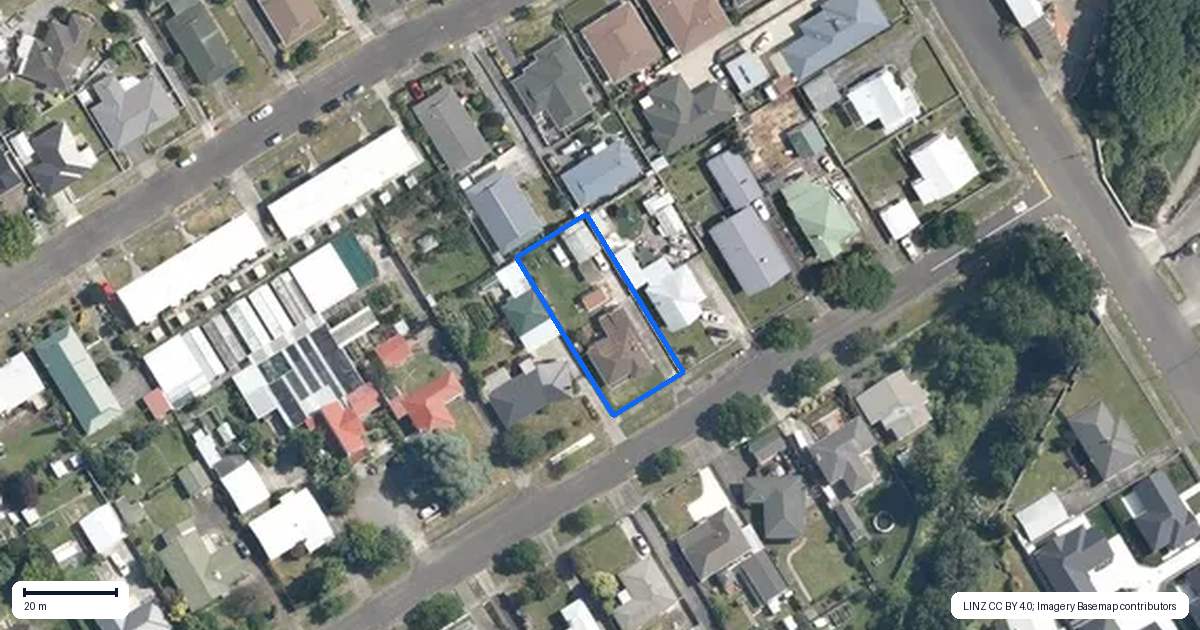 Property context map for 38 Queen Street, Feilding