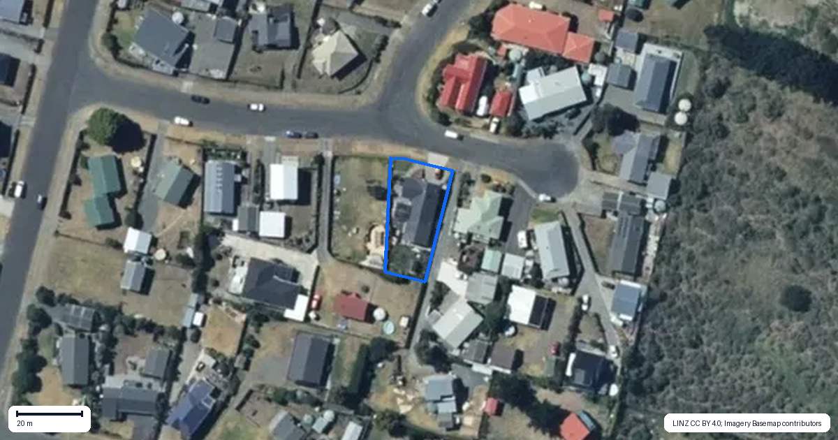 Property context map for 15 Matakane Street, Waitarere Beach, Levin