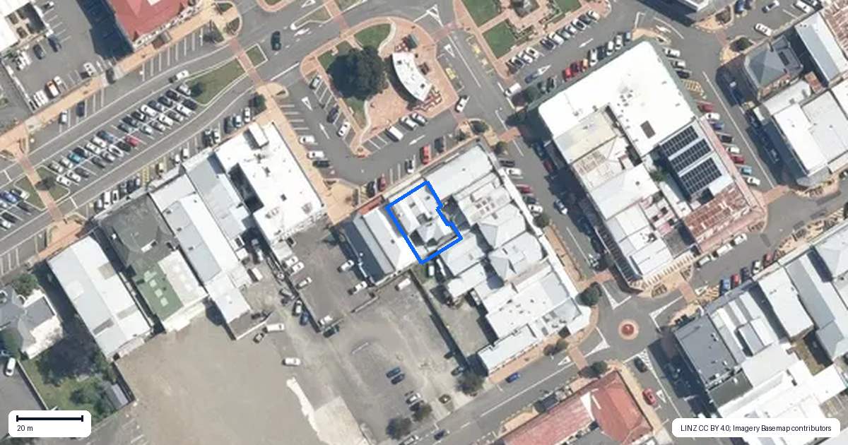 Property context map for 4 Manchester Square, Feilding