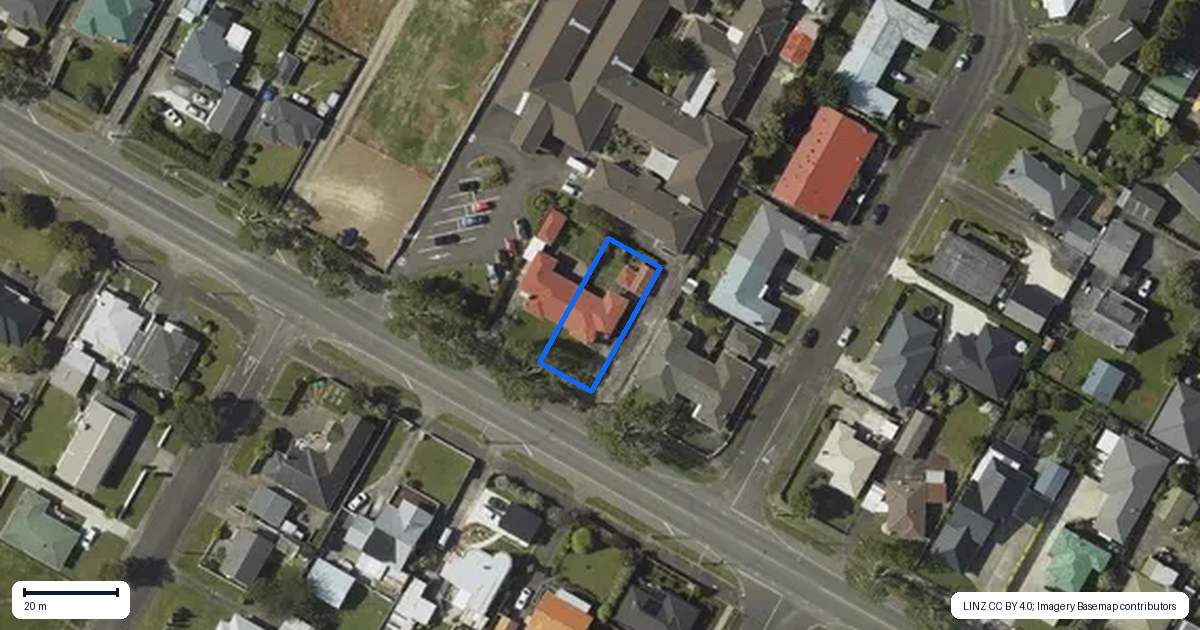 Property context map for 607 Queen Street East, Levin