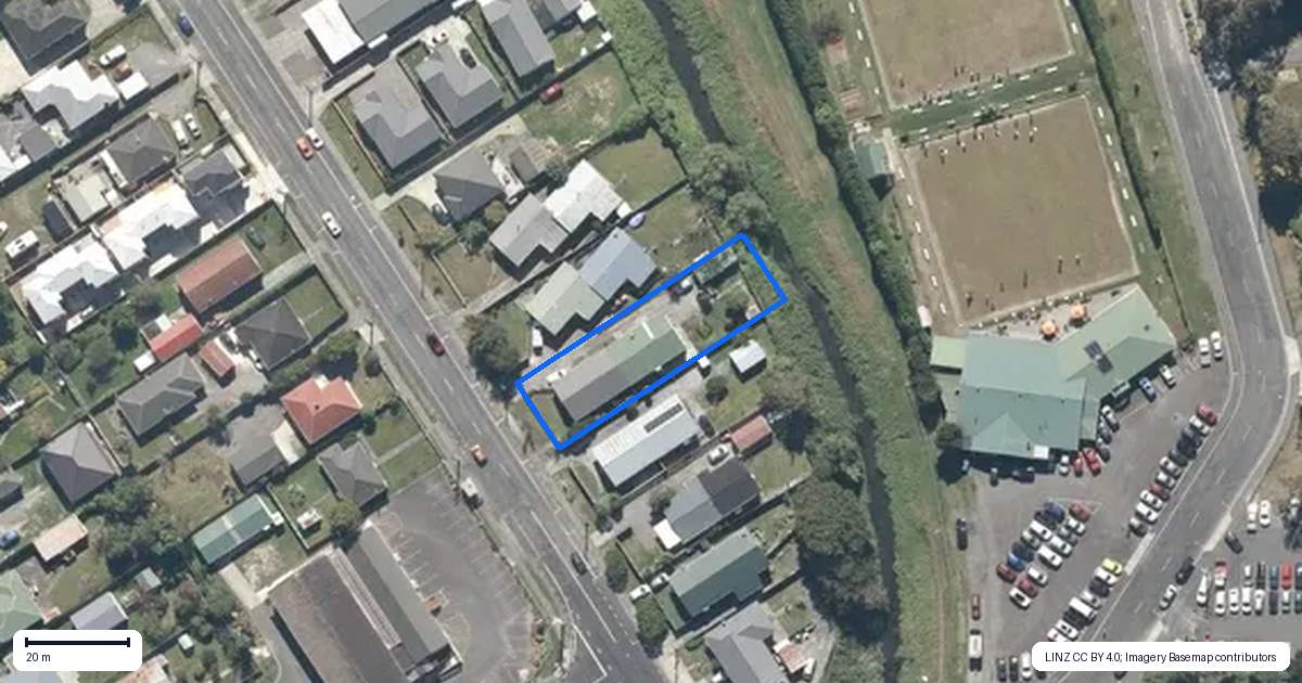 Property context map for 87A Main Road, Wainuiomata, Lower Hutt