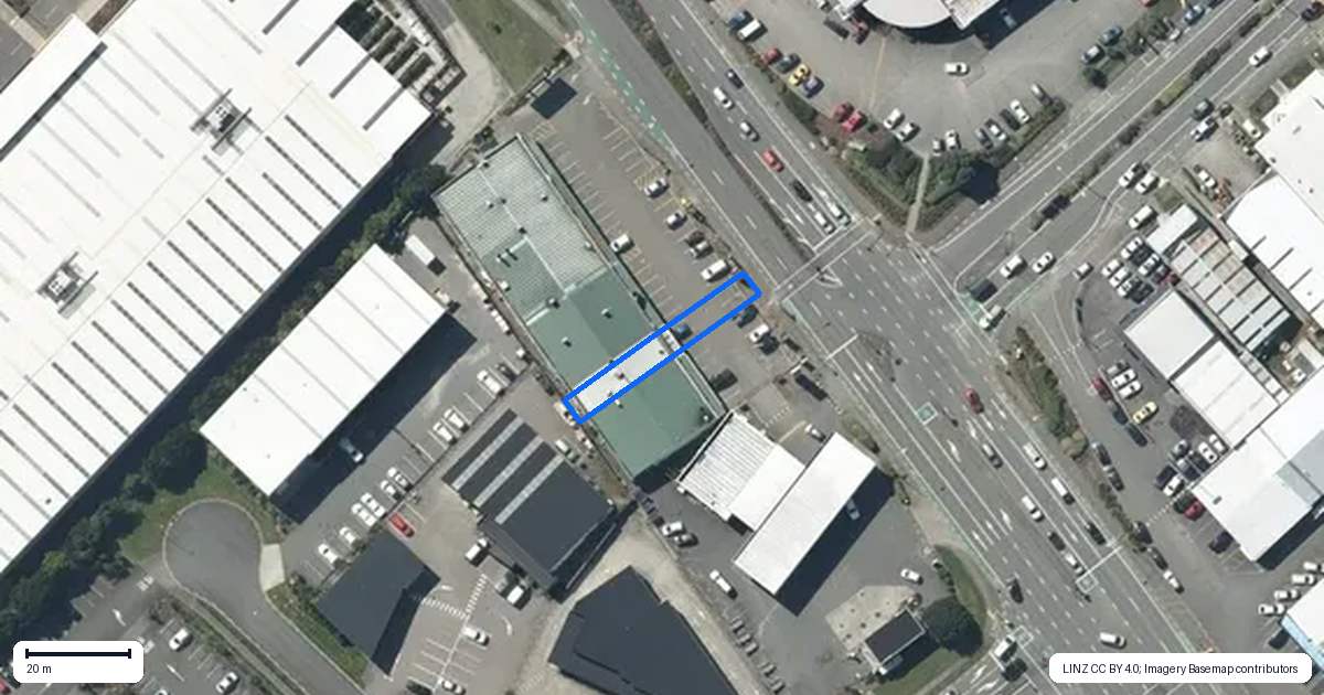 Property context map for 121 Kapiti Road, Paraparaumu