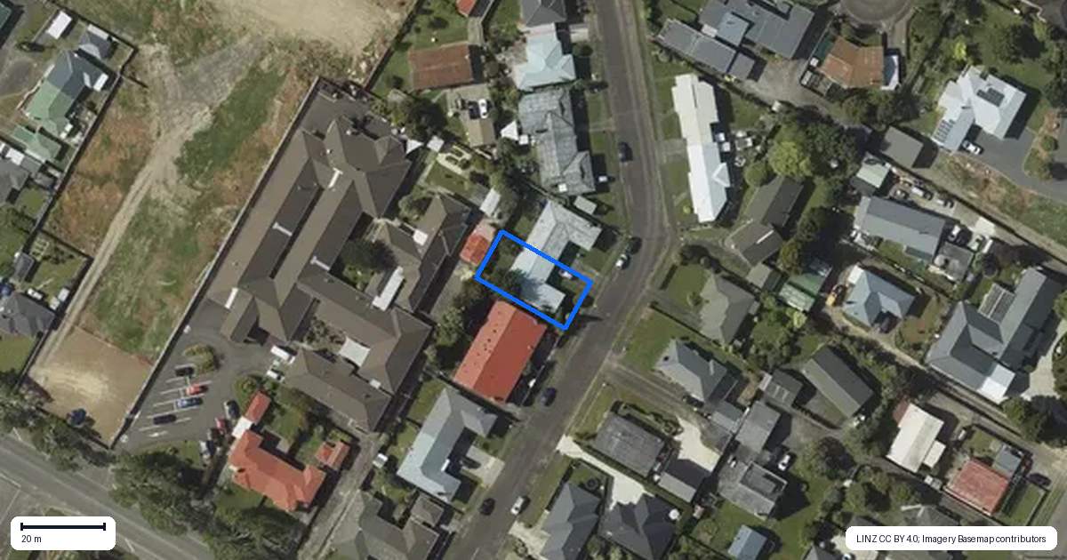 Property context map for 46 Karaka Crescent, Levin