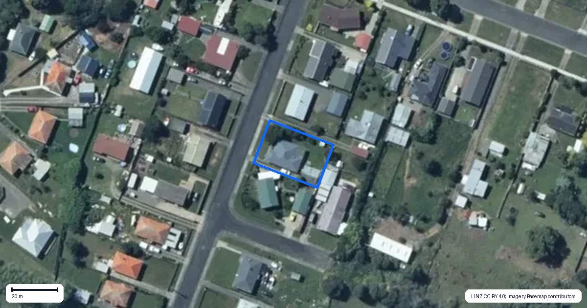Property context map for 14 Huntly Street, Foxton