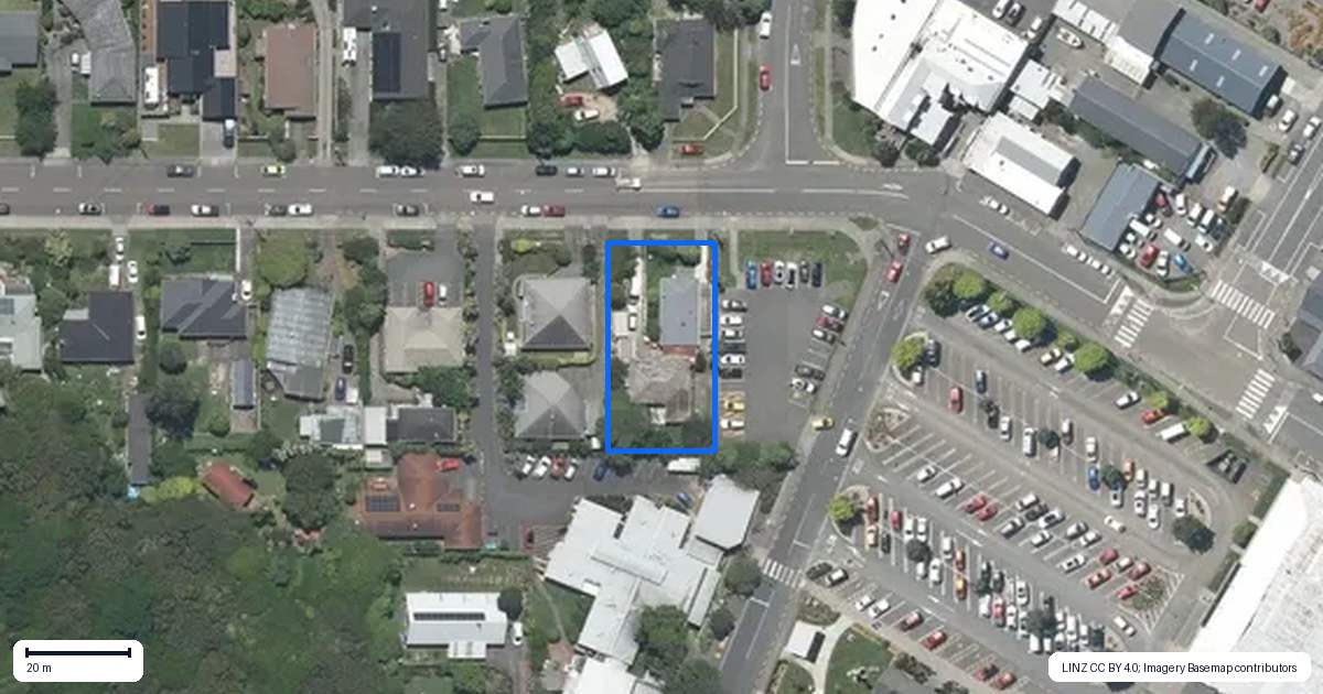 Property context map for 18A Ngaio Road, Waikanae