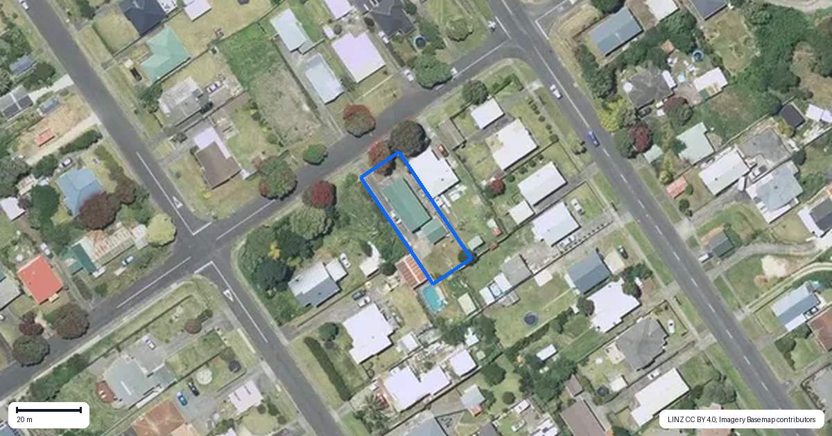 Property context map for 20 Karewa Street, Castlecliff, Whanganui