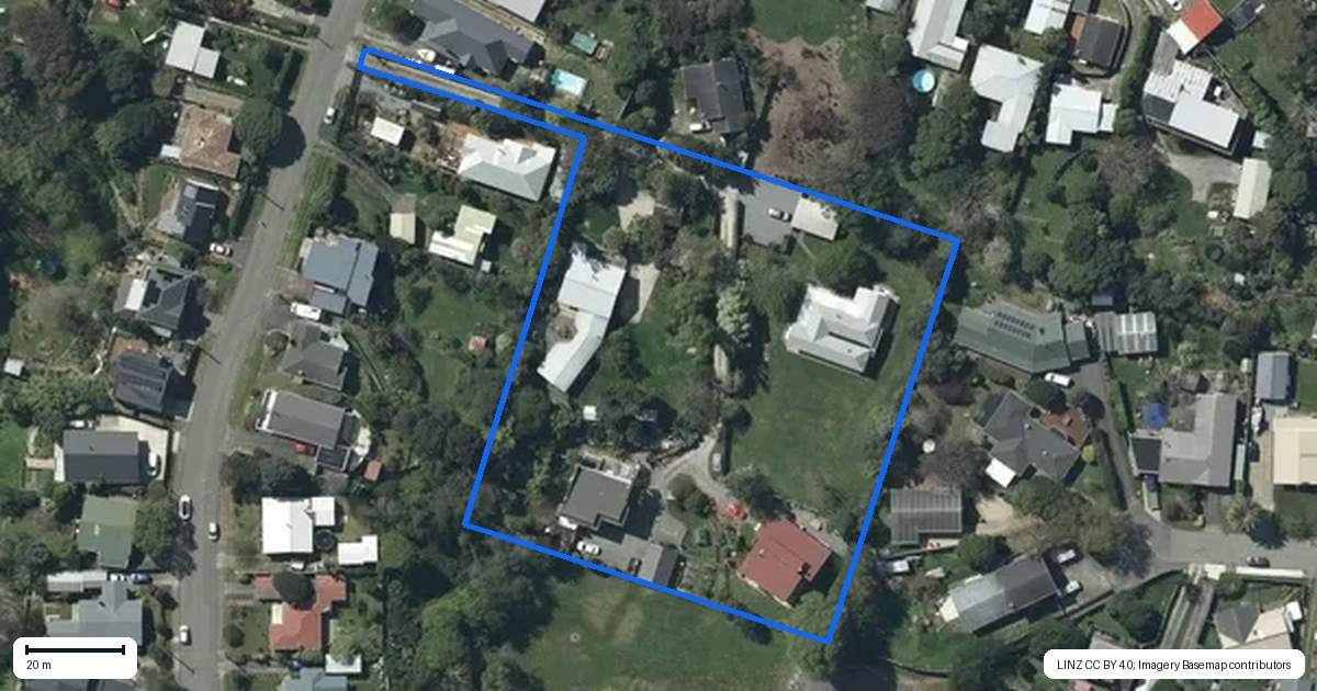 Property context map for 43A Dale Road, Raumati South