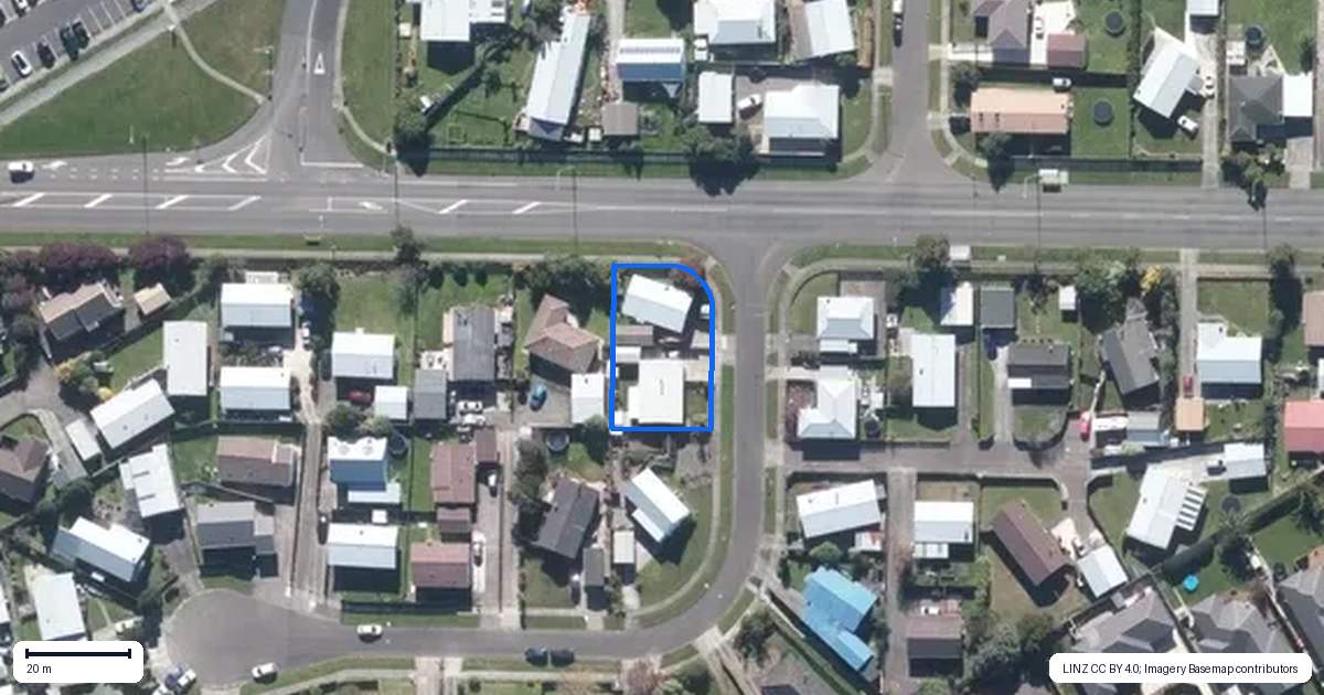 Property context map for 4 Tiller Close, Kelvin Grove, Palmerston North
