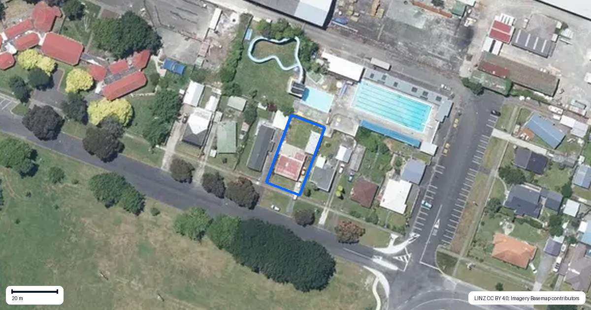 Property context map for 83 Hakeke Street, Whanganui East, Whanganui