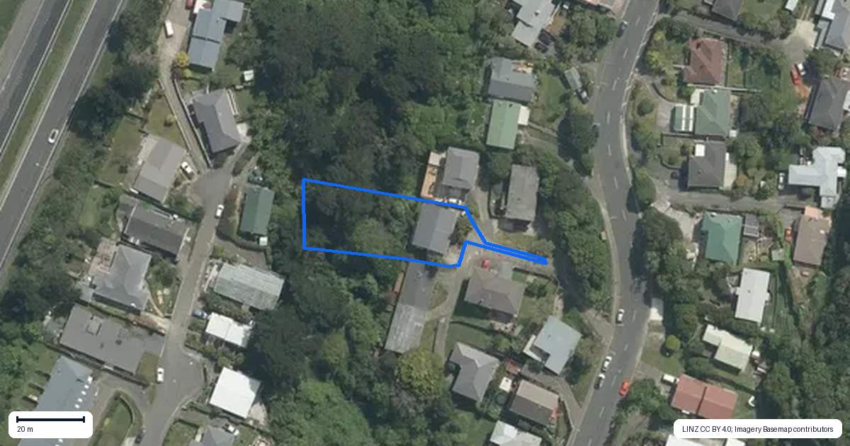 Property context map for 8 Cyril Way, Paparangi, Wellington