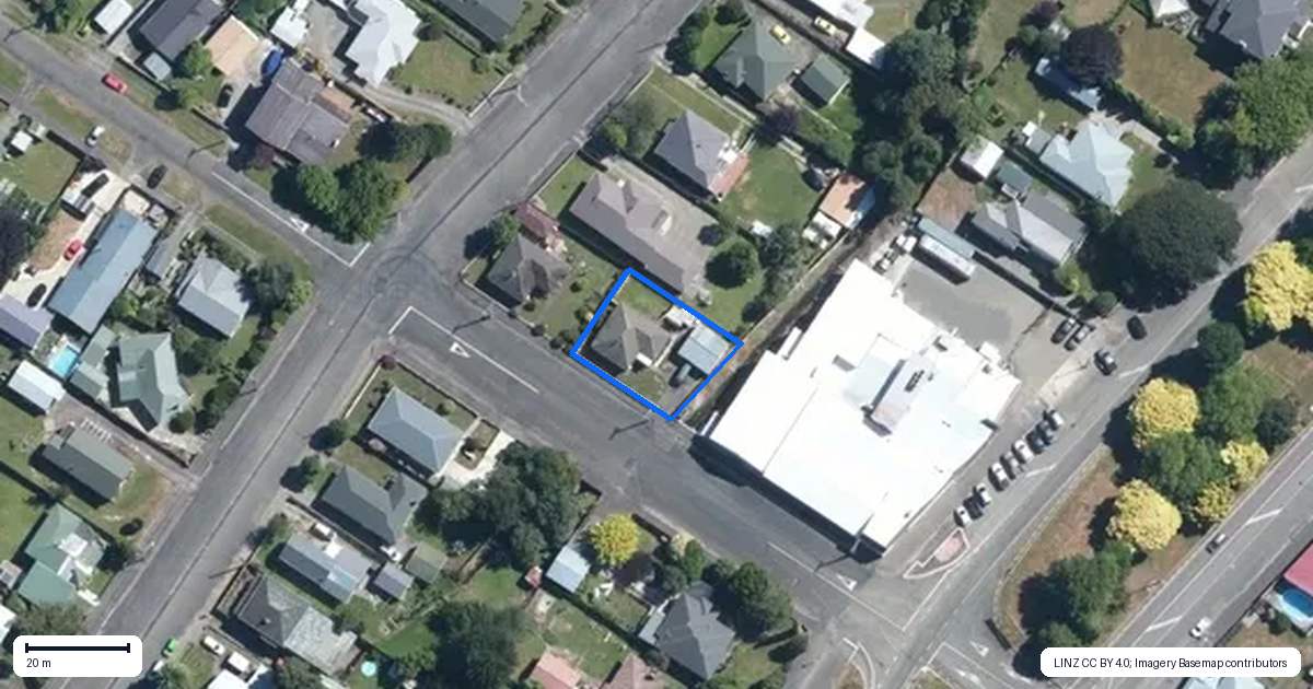 Property context map for 2 Duke Street, Pahiatua