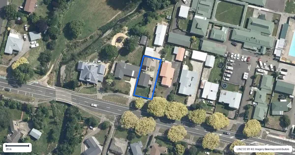 Property context map for 64 North Street, Feilding
