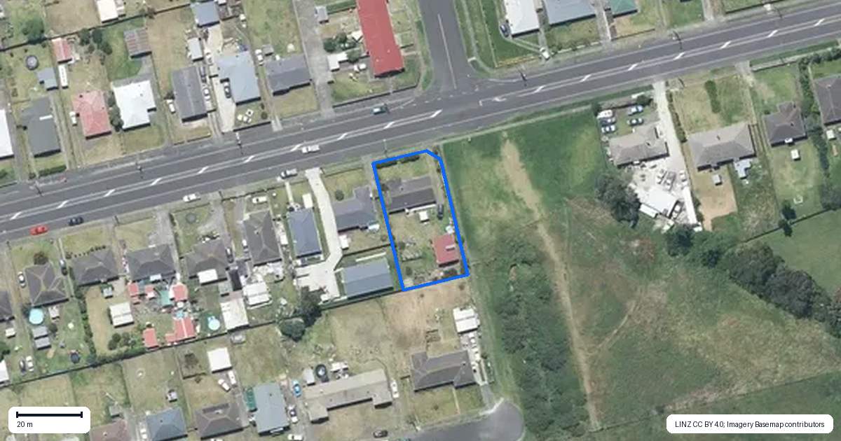 Property context map for 129 Puriri Street, Castlecliff, Whanganui