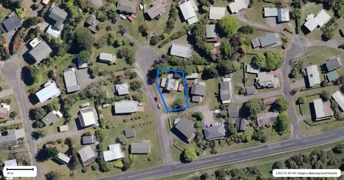 Property context map for 4 Ngatau Street, Omori, Turangi