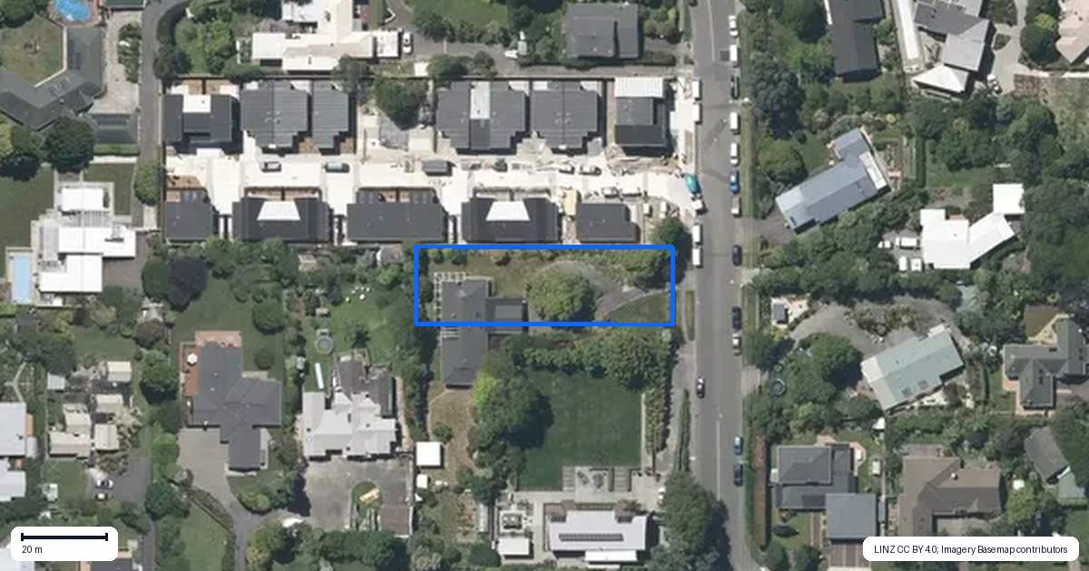 Property context map for 12 Ngarara Road, Waikanae