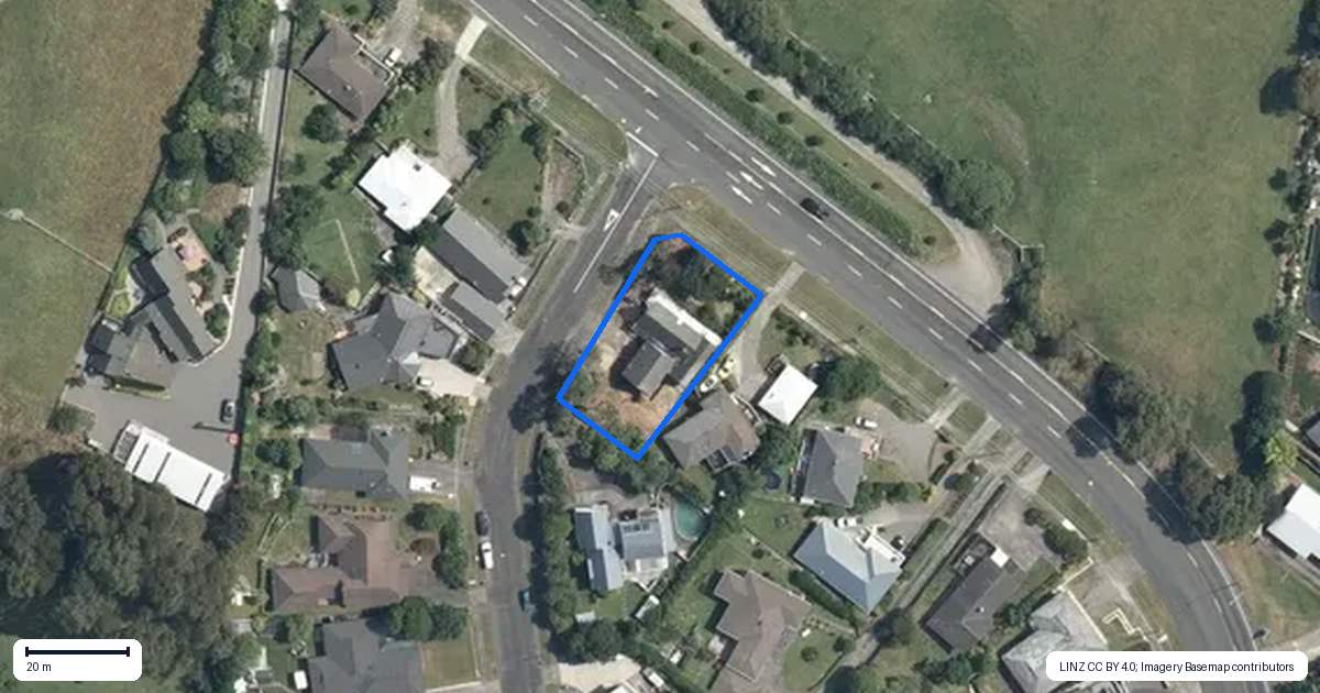 Property context map for 18 Ranui Place, Feilding