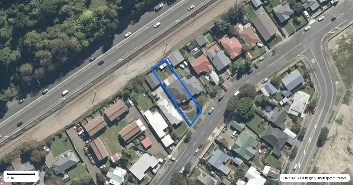 Property context map for 45 Pharazyn Street, Melling, Lower Hutt
