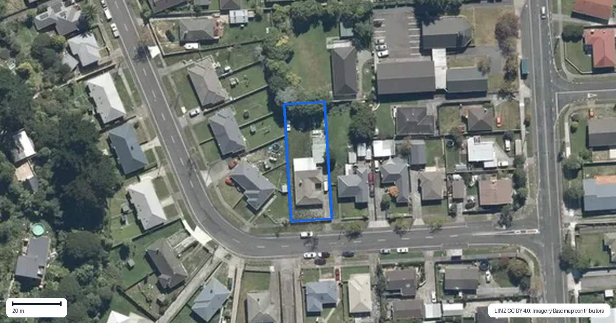 Property context map for 377 George Street, Stokes Valley, Lower Hutt