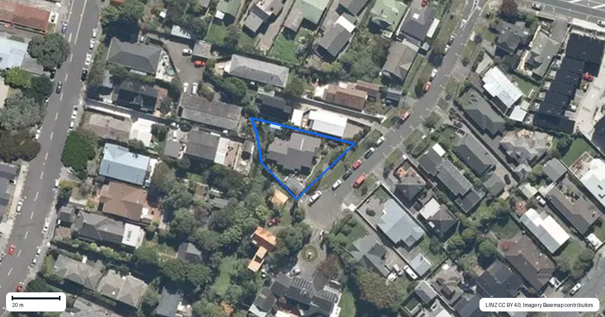Property context map for 18 Colin Grove, Hutt Central, Lower Hutt