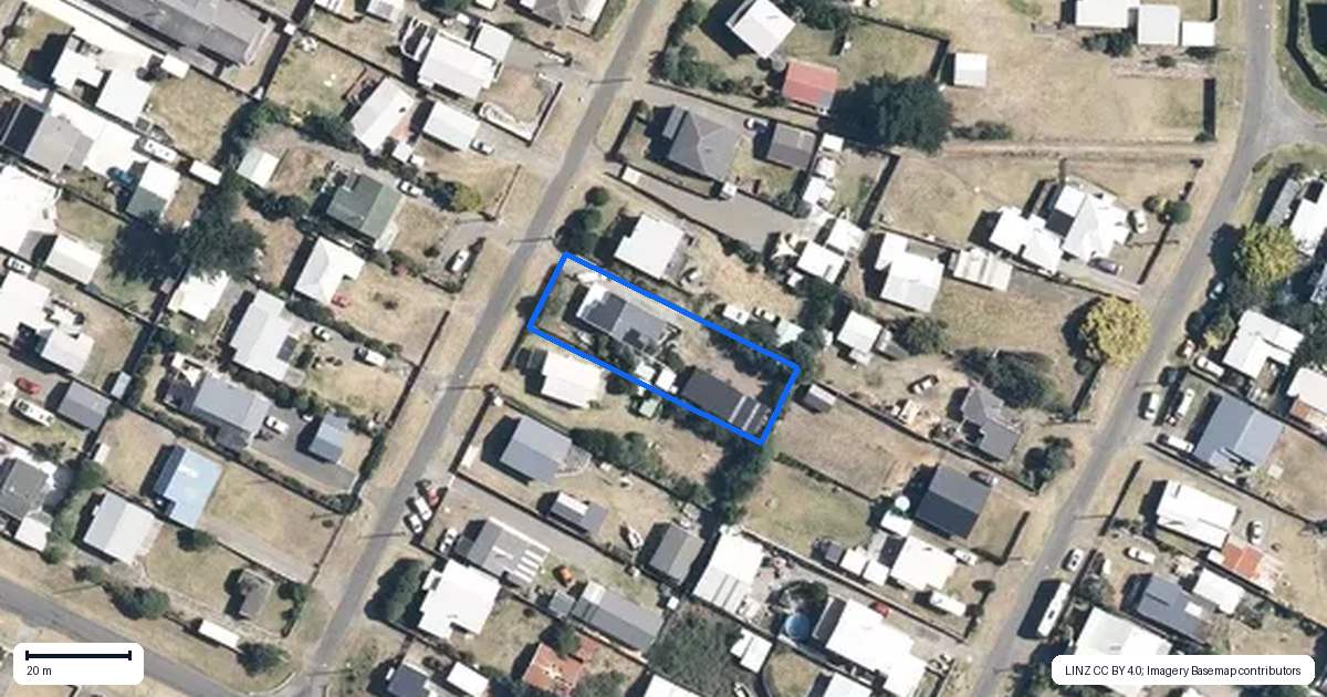 Property context map for 15 Rangitane Street, Himatangi Beach