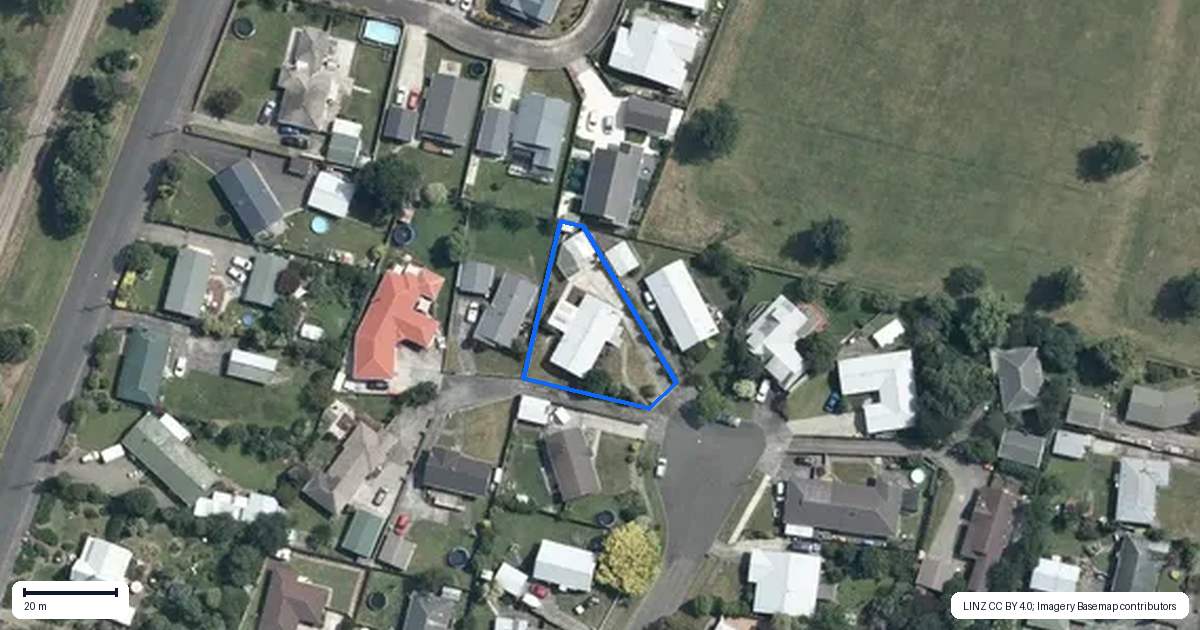 Property context map for 8 Mountfort Grove, Maewa, Feilding