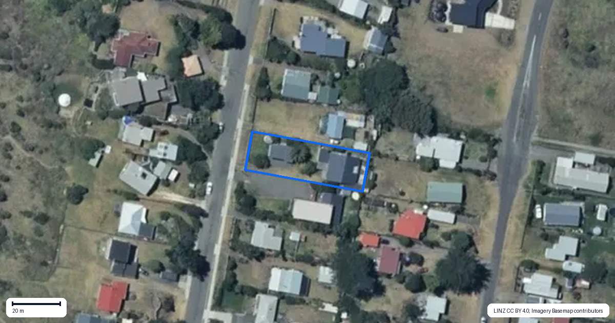 Property context map for 22 Kent Avenue, Waitarere Beach, Levin