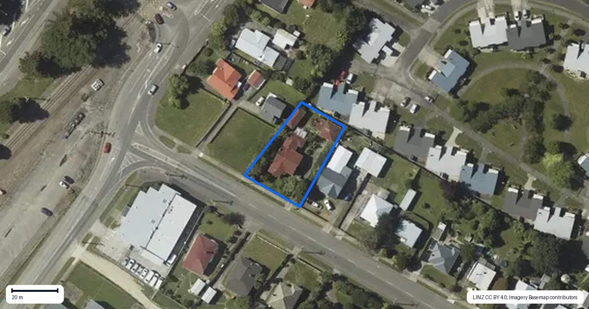 Property context map for 9 Liverpool Street, Levin