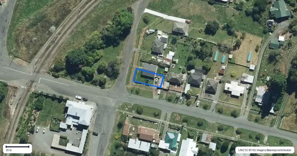 Property context map for 4 Station Road, Hunterville