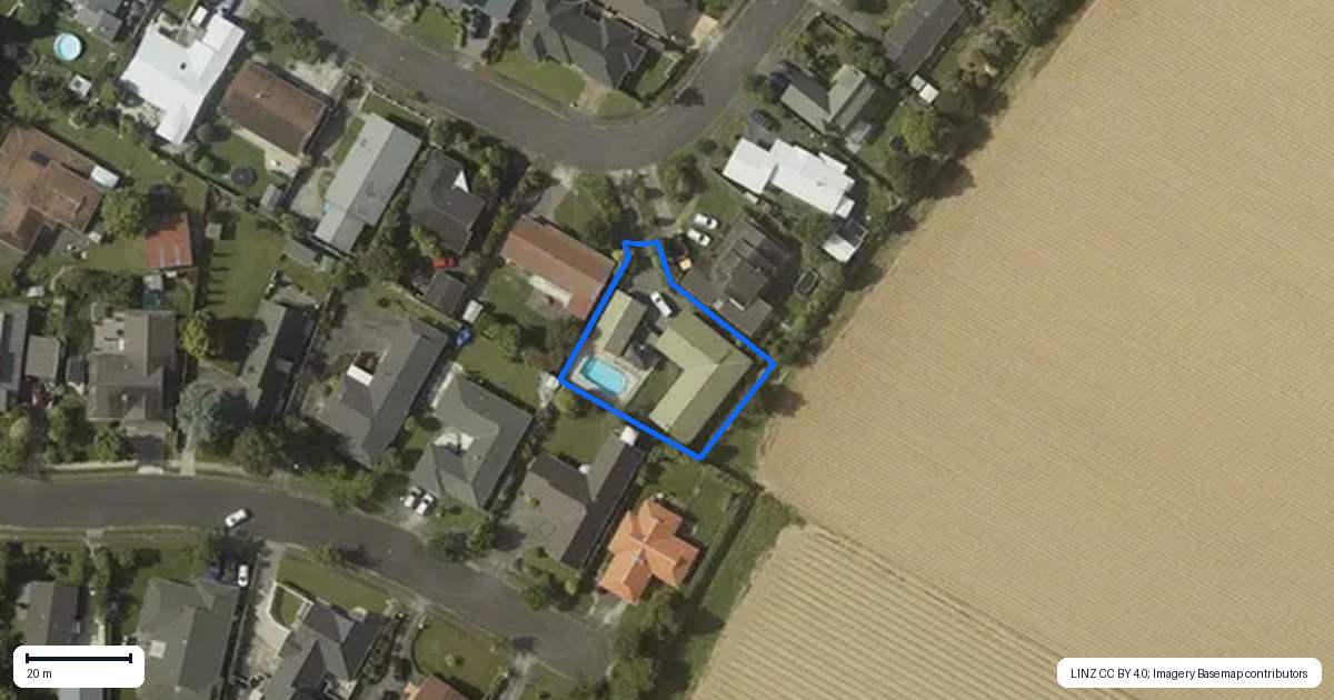 Property context map for 16 Homewood Avenue, Levin