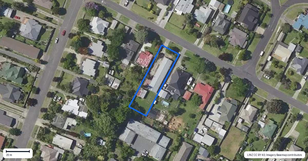 Property context map for 9 Iranui Road, Inner Kaiti, Gisborne