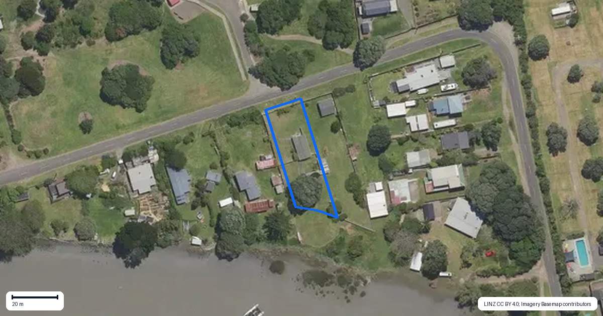 Property context map for 403 Ohiwa Harbour Road, Waiotahe, Opotiki