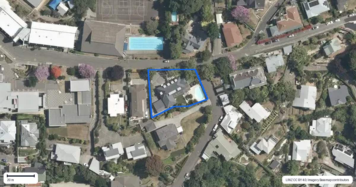 Property context map for 16 Clyde Road, Bluff Hill, Napier