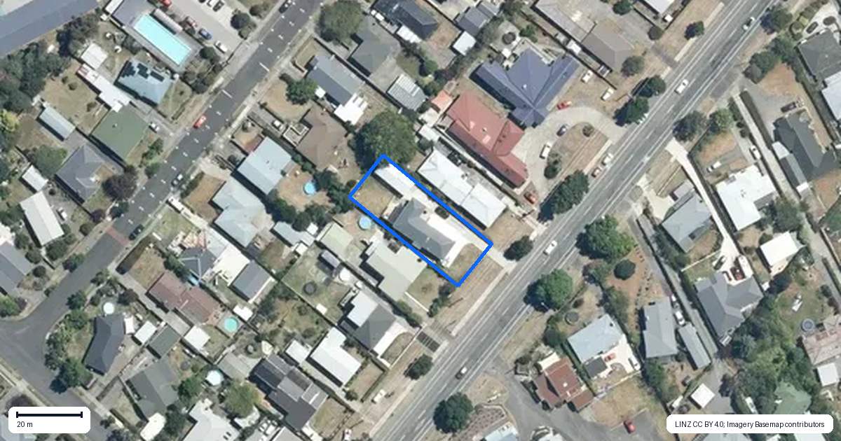 Property context map for 64 Middle Road, Havelock North