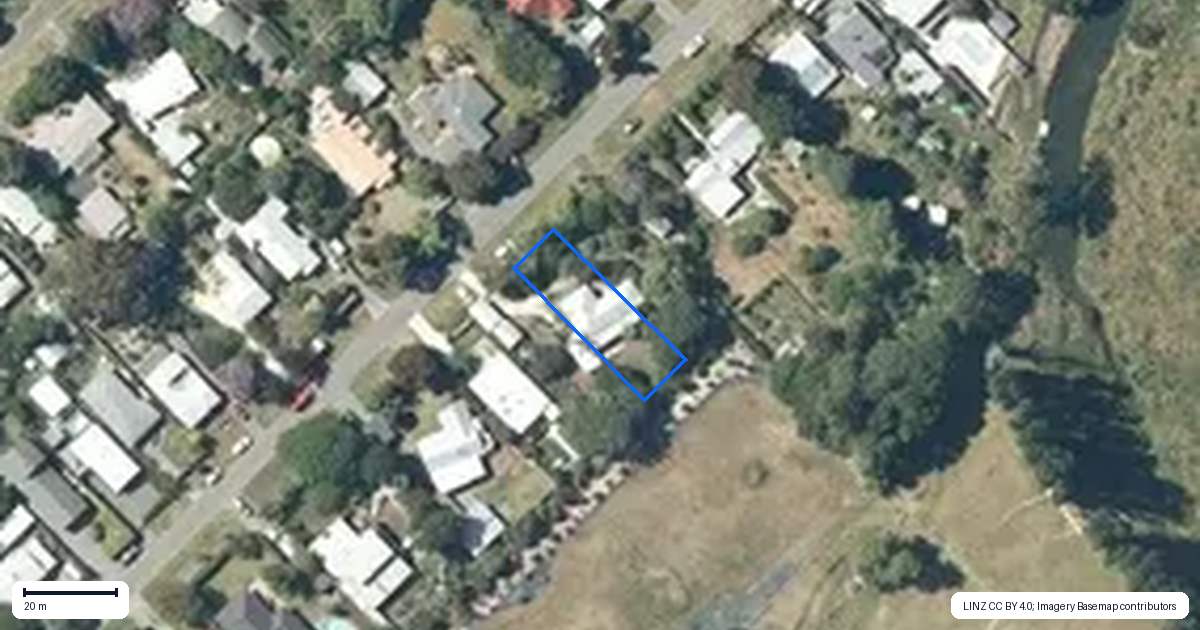 Property context map for 22 Kuku Street, Te Awanga