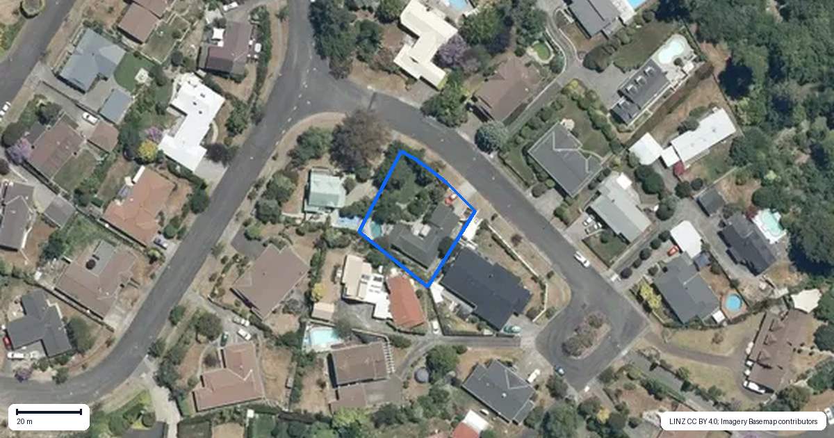 Property context map for 2 Ritchie Place, Havelock North