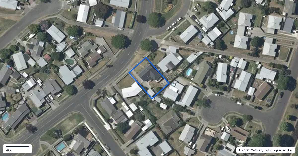 Property context map for 21 Tait Drive, Greenmeadows, Napier