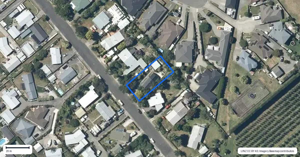 Property context map for 19 Allens Lane, Clive