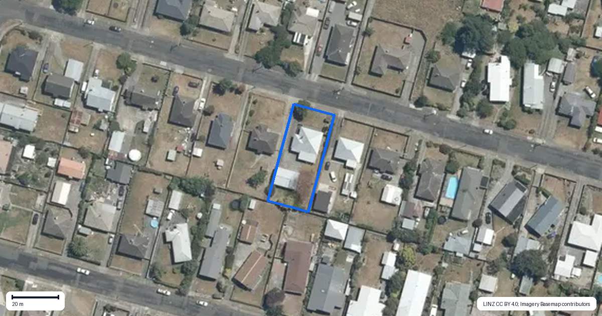 Property context map for 17 Freyberg Terrace, Waipukurau
